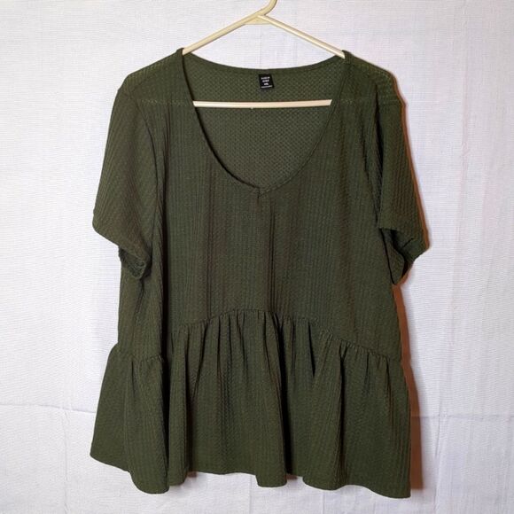 Shein Short Sleeve Green Blouse Women's Plus Size 4x - Picture 1 of 5